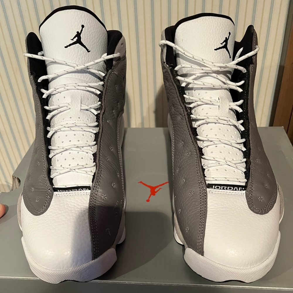 Air Jordan 13 Retro Atmosphere Grey Size 11.5